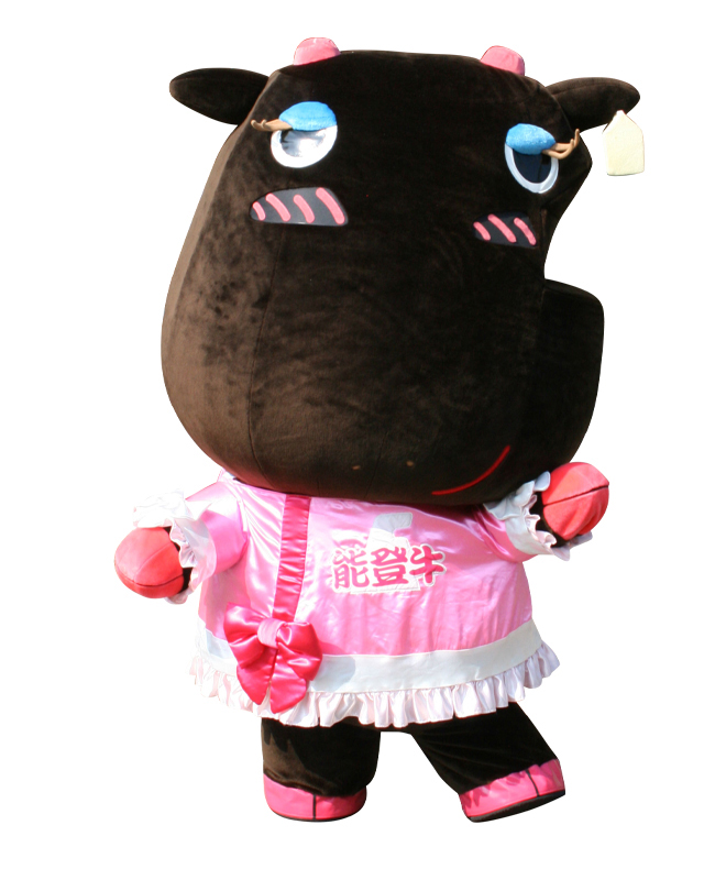 能登牛応援キャラクター　能登牛（ハート）べこりん